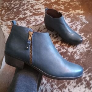 Eric Michael booties